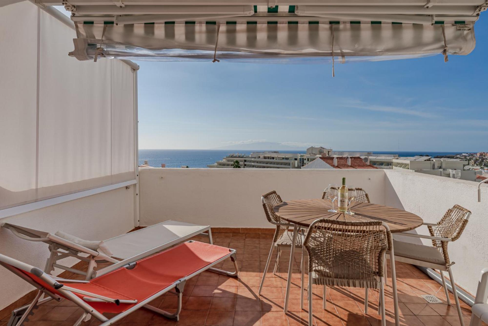 Ocean View Apartments In Park Royal I أذيخي المظهر الخارجي الصورة