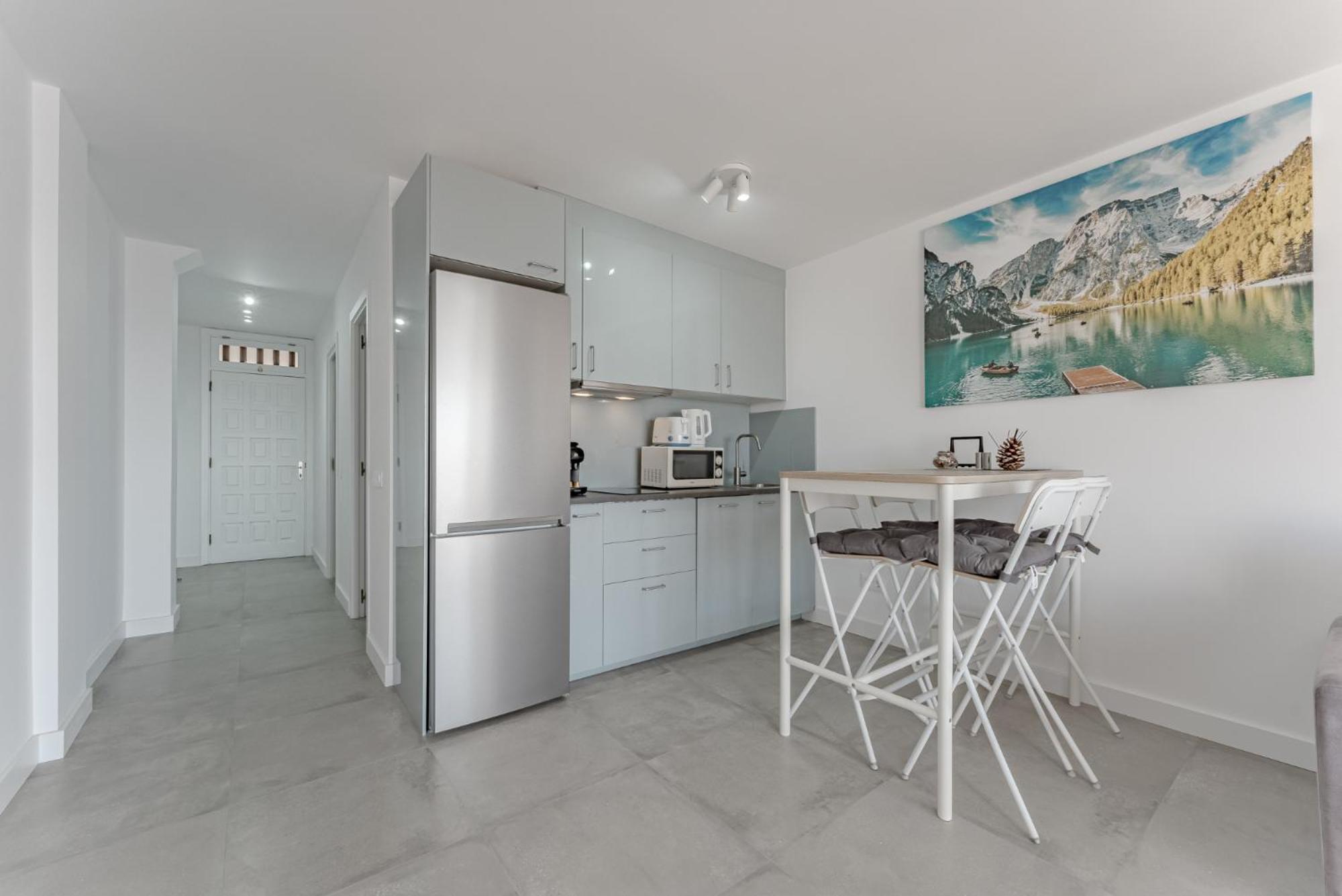 Ocean View Apartments In Park Royal I أذيخي المظهر الخارجي الصورة